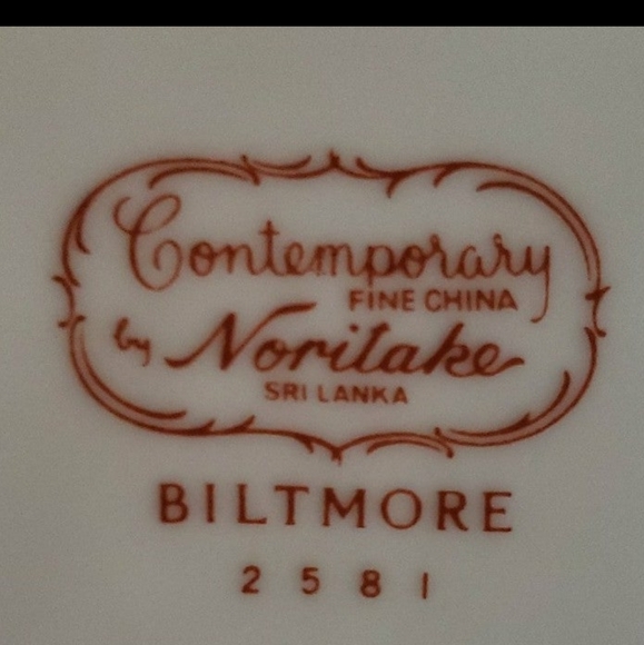 Noritake Fine China Vegetable Dish - Picture 5 of 5